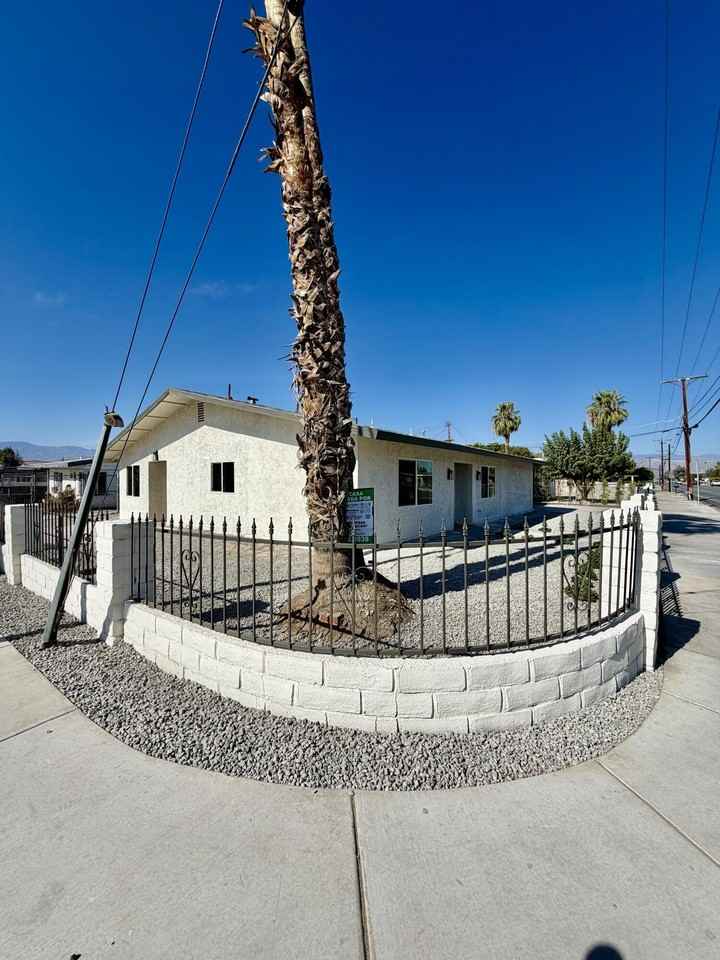 52119 Calle Avila #B - Photo 2 of 10