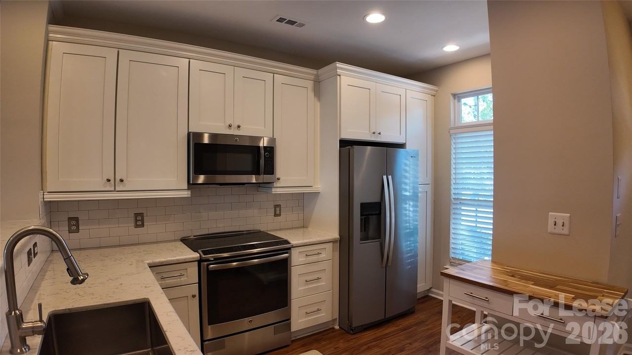 514 Jetton St - Photo 6 of 35