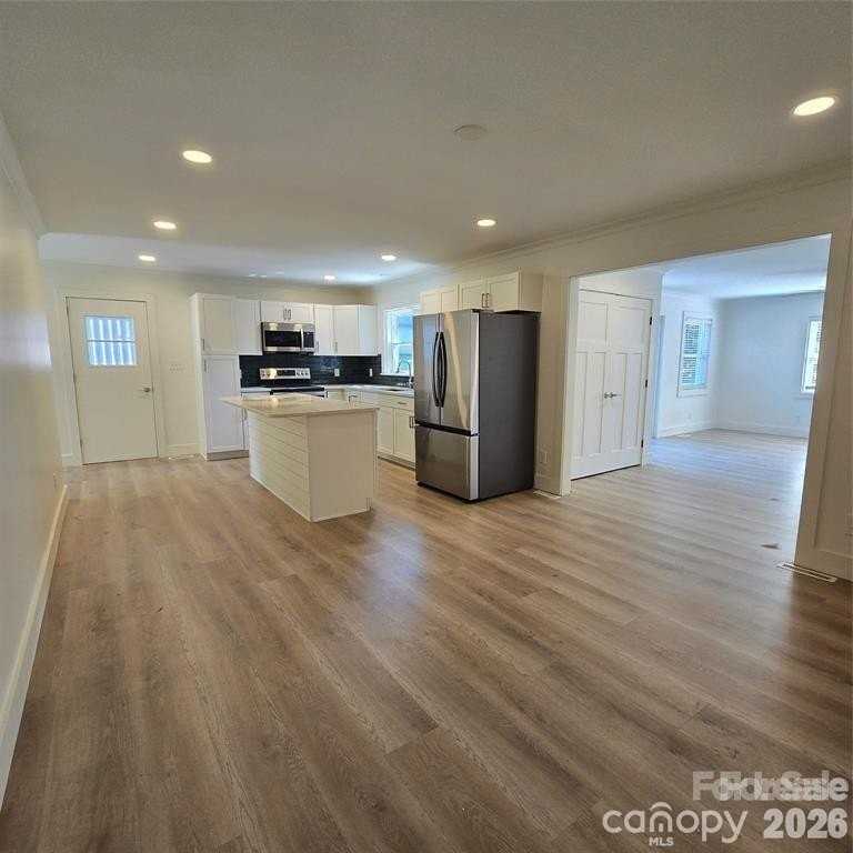 421 Kingfield Dr Sw - Photo 6 of 19
