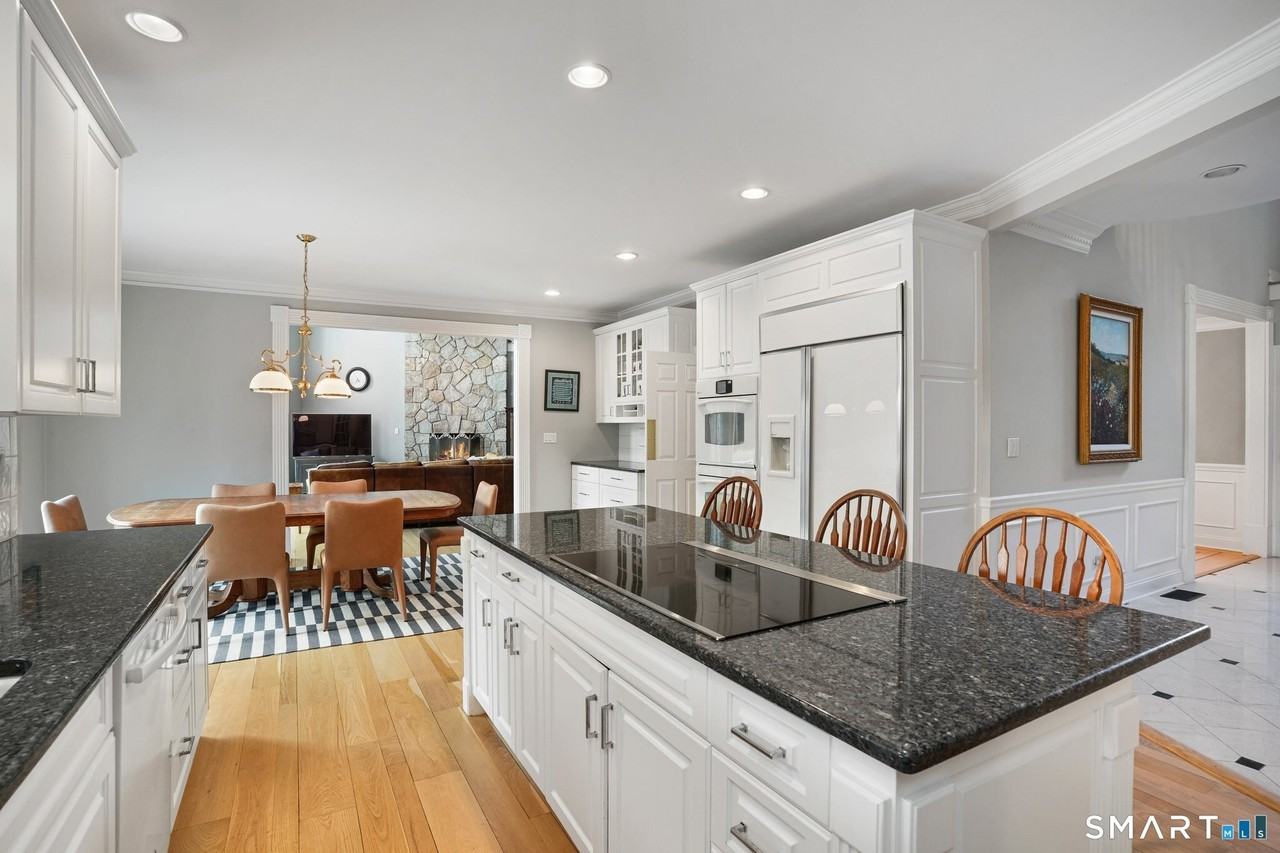 65 Pine Ridge Rd - Photo 6 of 36