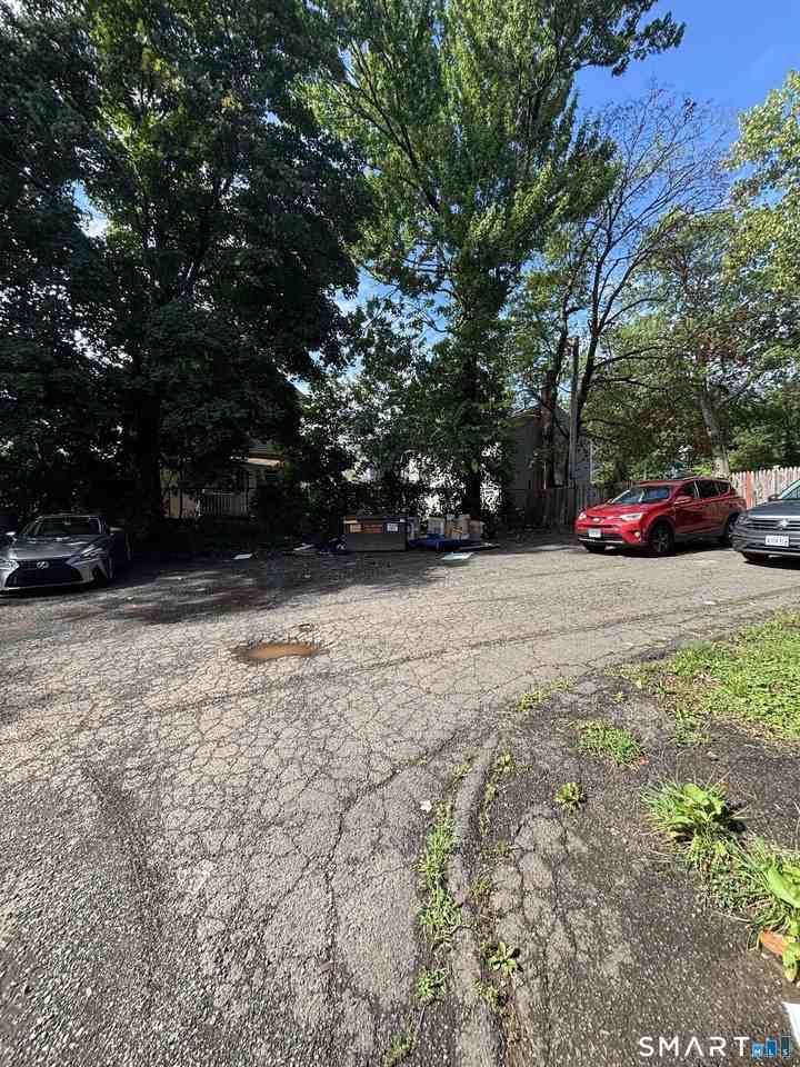 4143 Nelson St - Photo 2 of 11