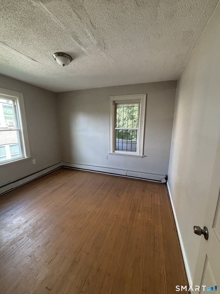 256 Mather St #2B - Photo 7 of 7