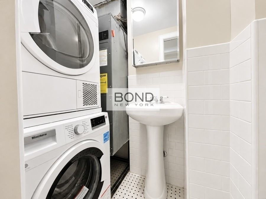 111 E 80th St #D - Photo 6 of 13