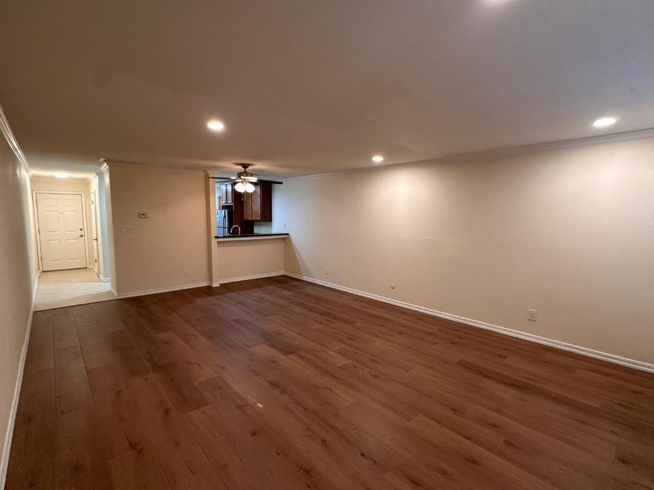7178 N Fruit Ave #124 - Photo 3 of 19