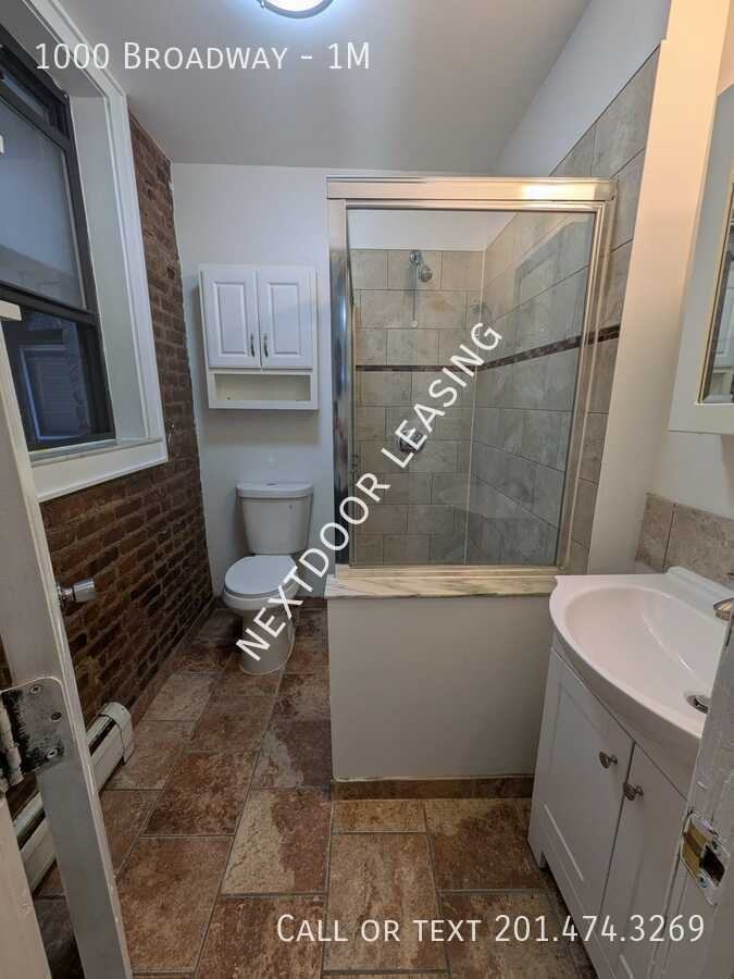 1000 Broadway #1M - Photo 6 of 9