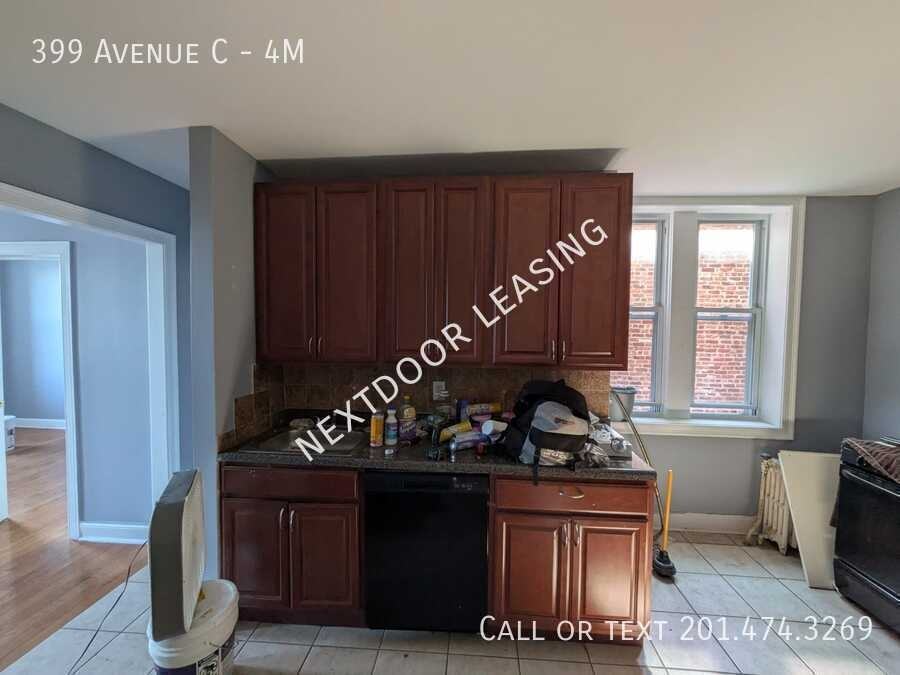 399 Avenue C #4M - Photo 3 of 8
