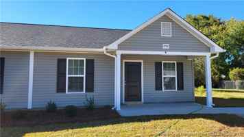 featured image of 1700 E 7th St #B
