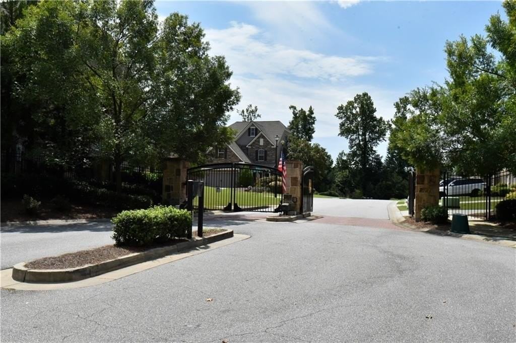 5245 Haven Crest Ln - Photo 4 of 4