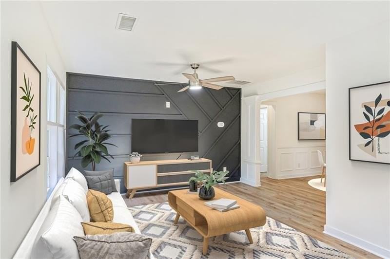 1258 Lyle Ave - Photo 4 of 24