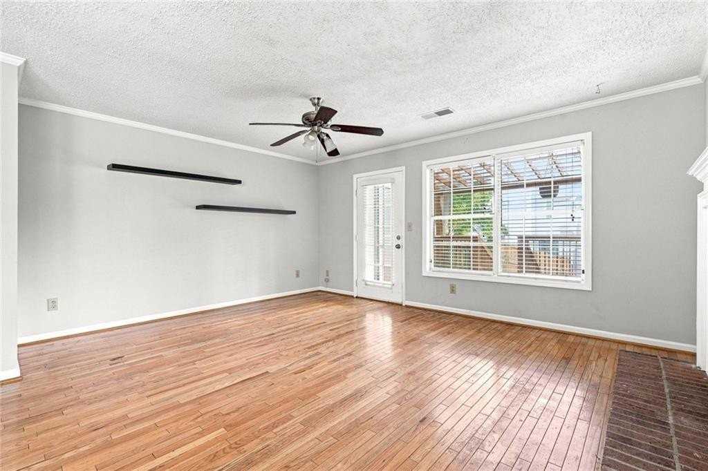 5021 David Pl Se - Photo 5 of 25