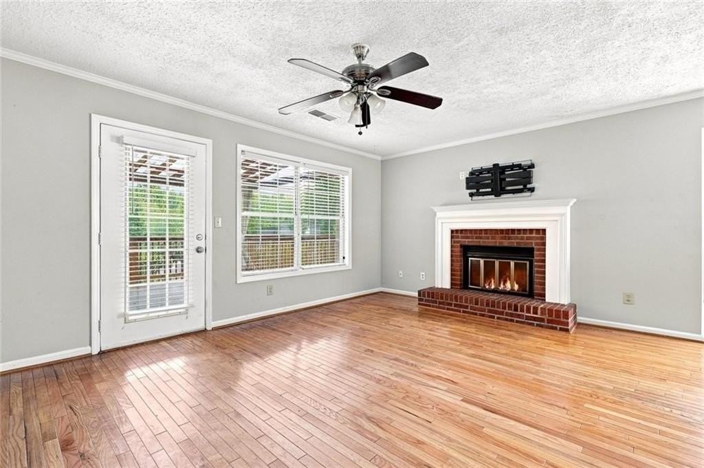 5021 David Pl Se - Photo 6 of 25