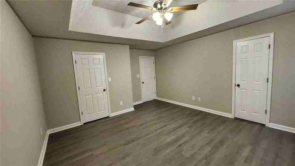 3724 Spring Garden Ln - Photo 7 of 18