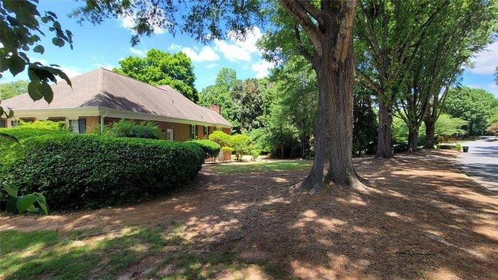 5005 Johns Creek Ct - Photo 2 of 50