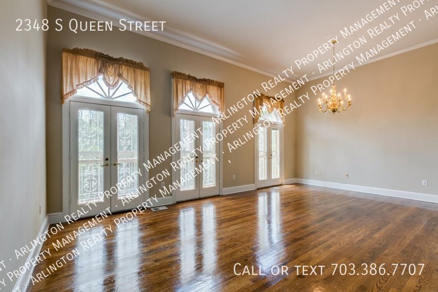 2348 S Queen St - Photo 6 of 48