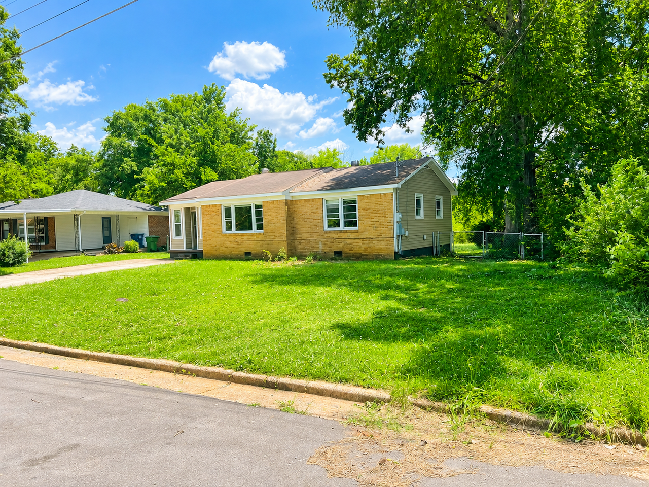 4507 Austin Ave Nw - Photo 2 of 20