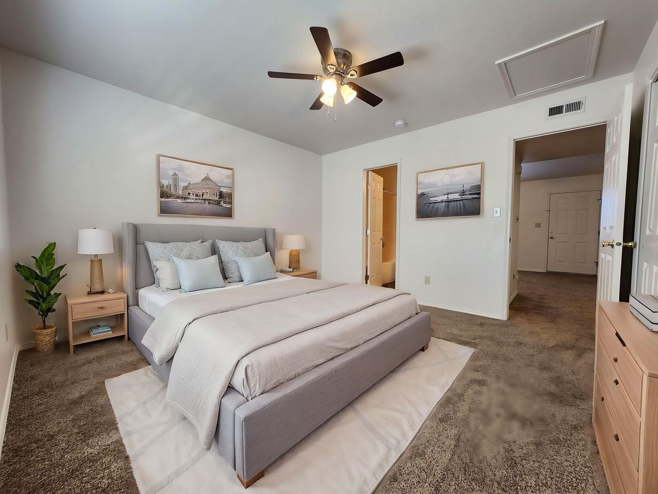 6657 Dublin Loop W - Photo 2 of 23