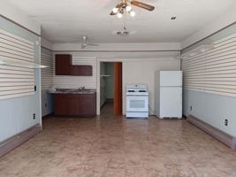 featured image of 410 E Iroquois St