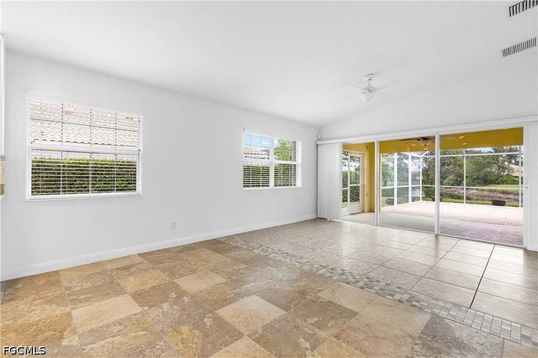 28869 Vermillion Ln - Photo 6 of 50