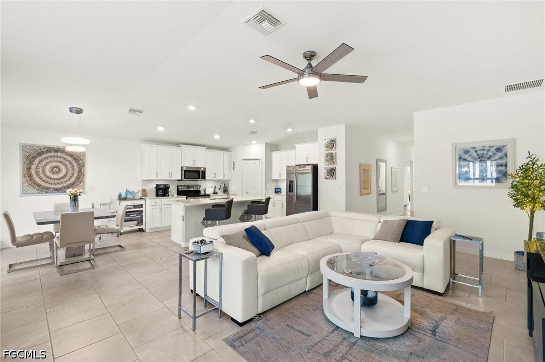3813 Treasure Oak Way - Photo 4 of 30
