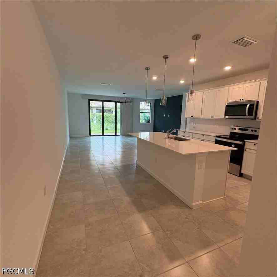 1545 Lake Jessup Cir