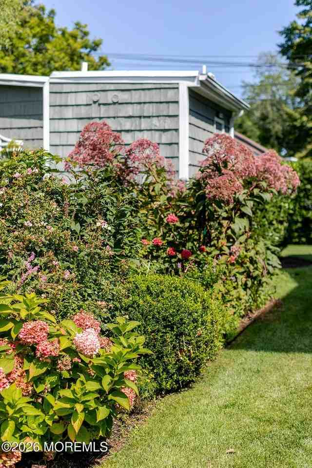 2 Shrewsbury Dr - Photo 2 of 11