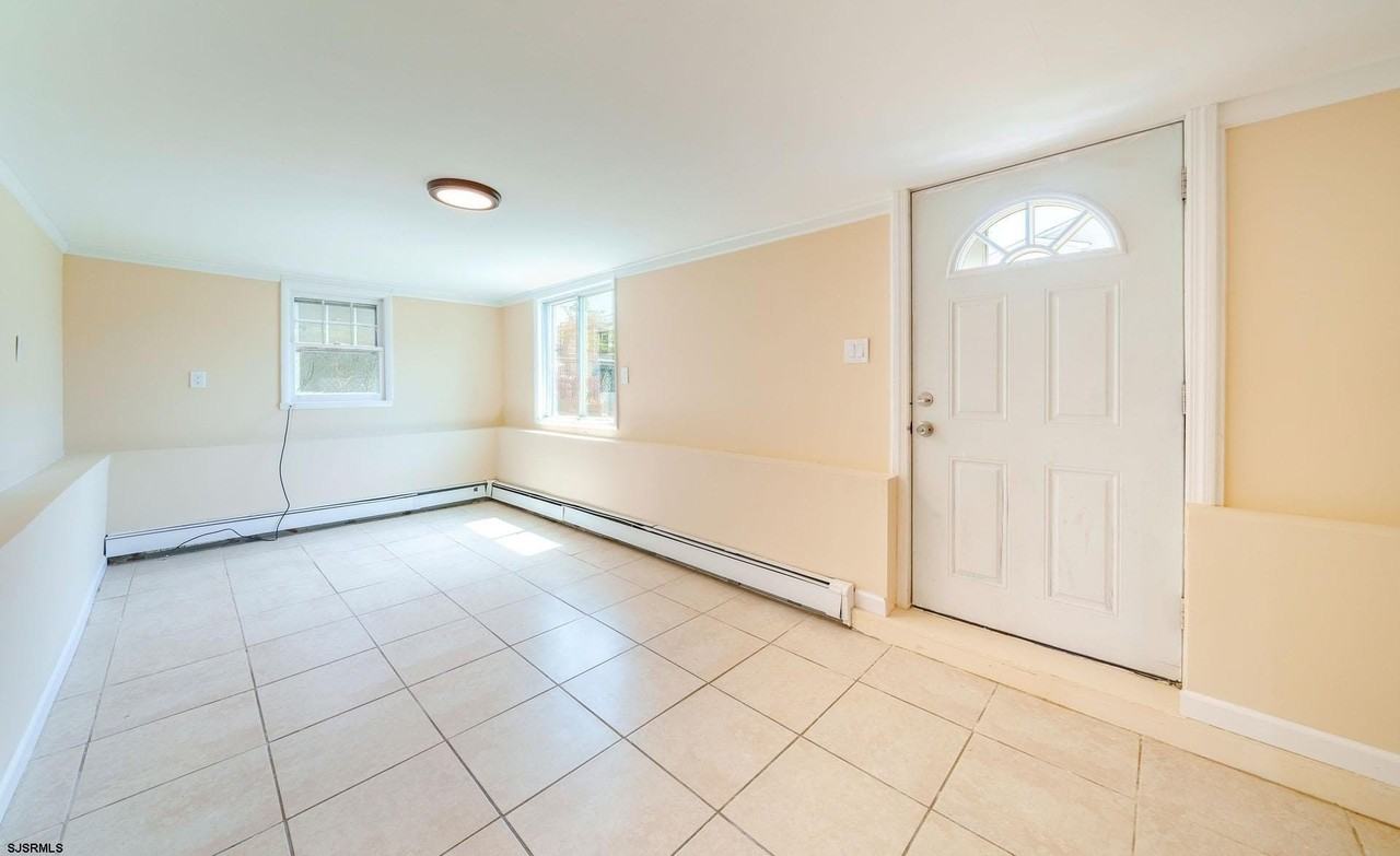65 N Laclede Pl - Photo 5 of 37