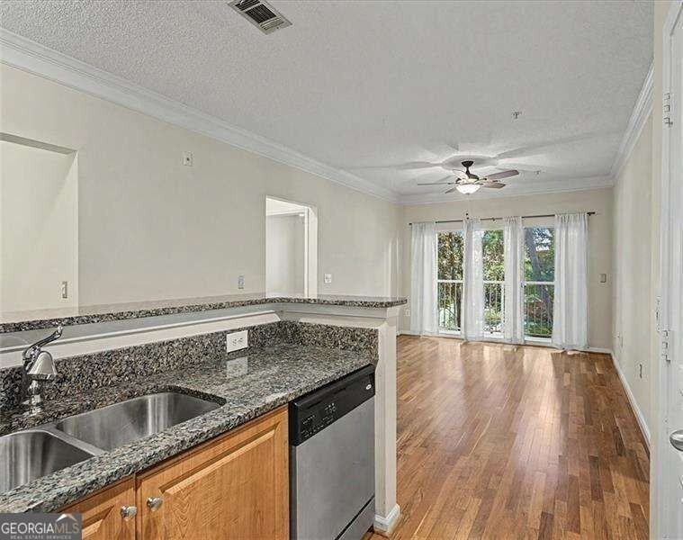 10 Perimeter Summit Blvd Ne #4236