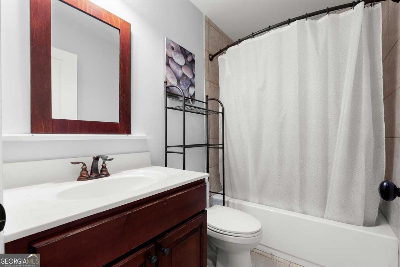 5583 Julian Pl - Photo 6 of 38