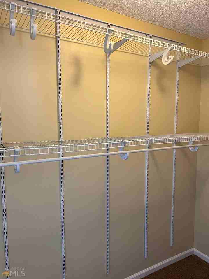 602 Wild Grape Dr - Photo 6 of 11
