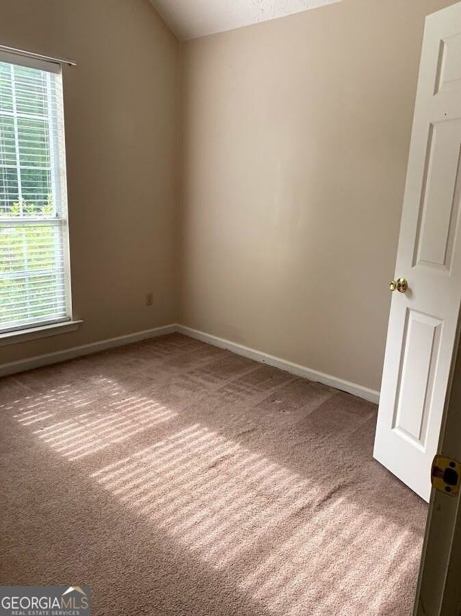 175 Richmond Pl - Photo 6 of 10