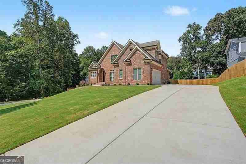 133 W Putnam Ferry Rd - Photo 3 of 50