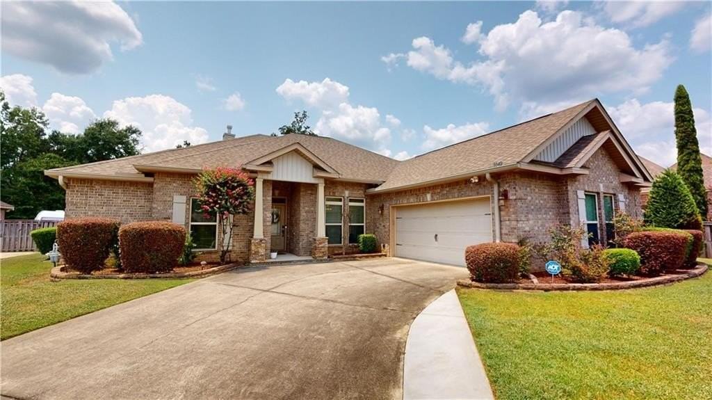 3342 Alesmith Dr