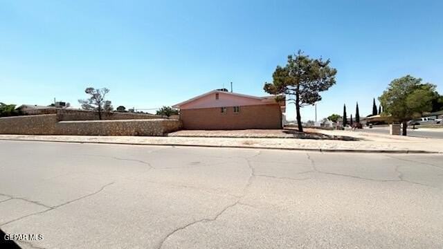 11516 Jim Ferriell Dr - Photo 2 of 50
