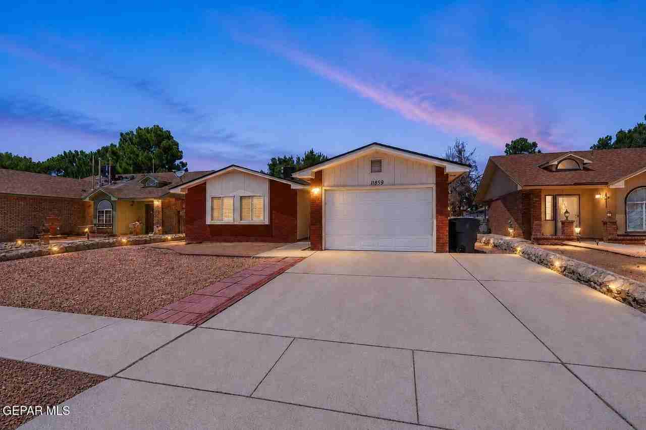 11859 Urbici Soler Dr - Photo 2 of 25