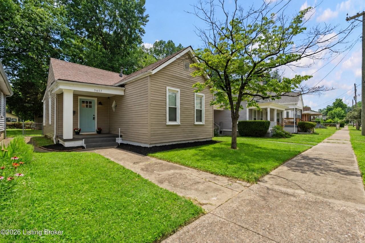 3657 Wheeler Ave - Photo 3 of 27