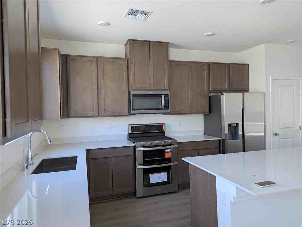 5887 Park Row St - Photo 5 of 7