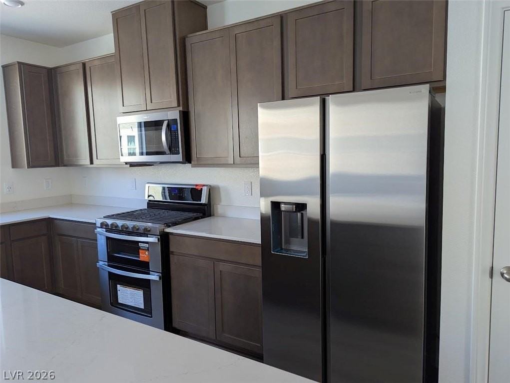 5887 Park Row St - Photo 6 of 7