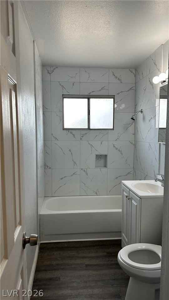 2541 Page St - Photo 5 of 10