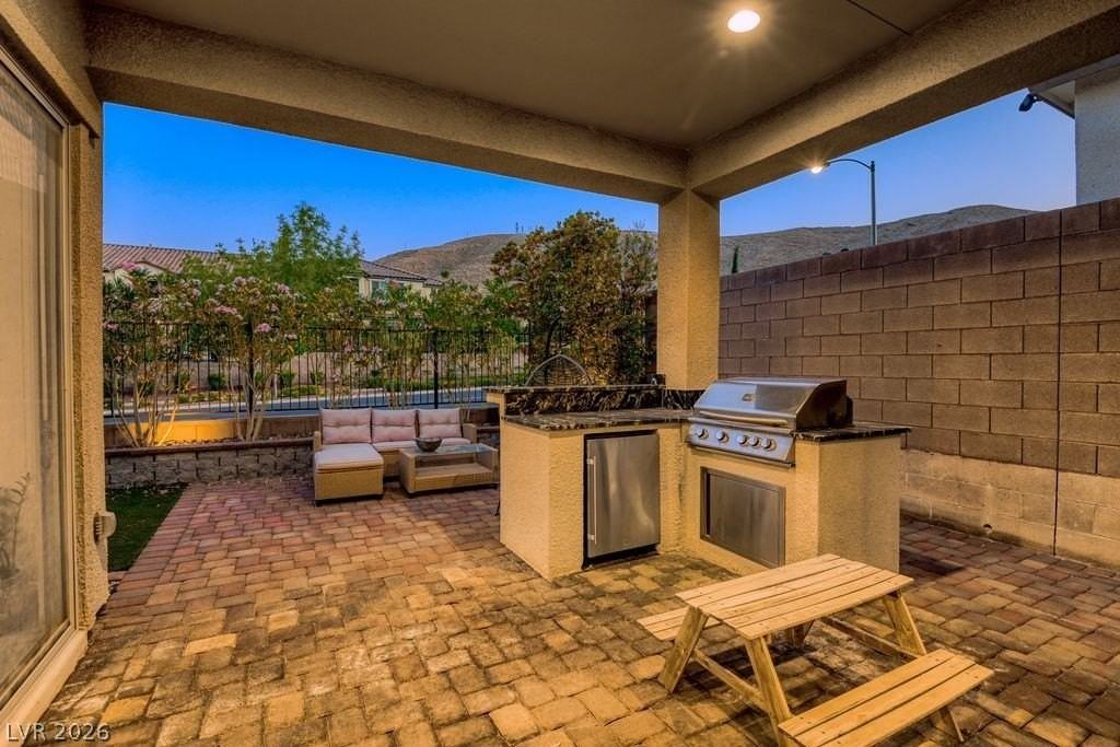 3553 Royal Fortune Dr - Photo 3 of 14