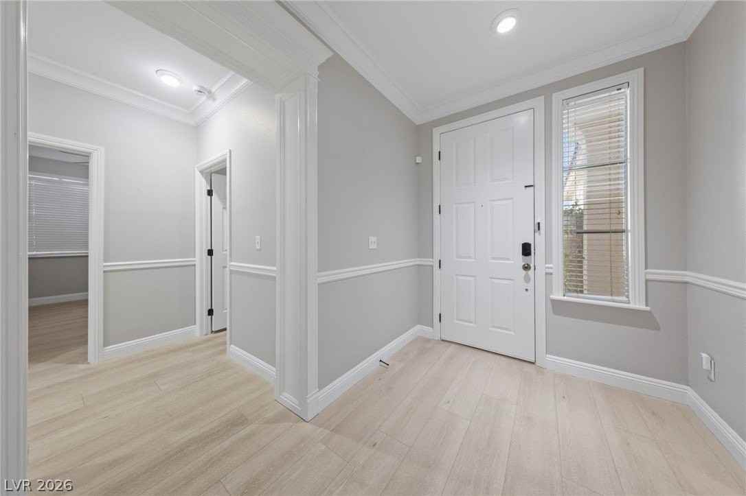 2601 Bahama Point Ave - Photo 3 of 32