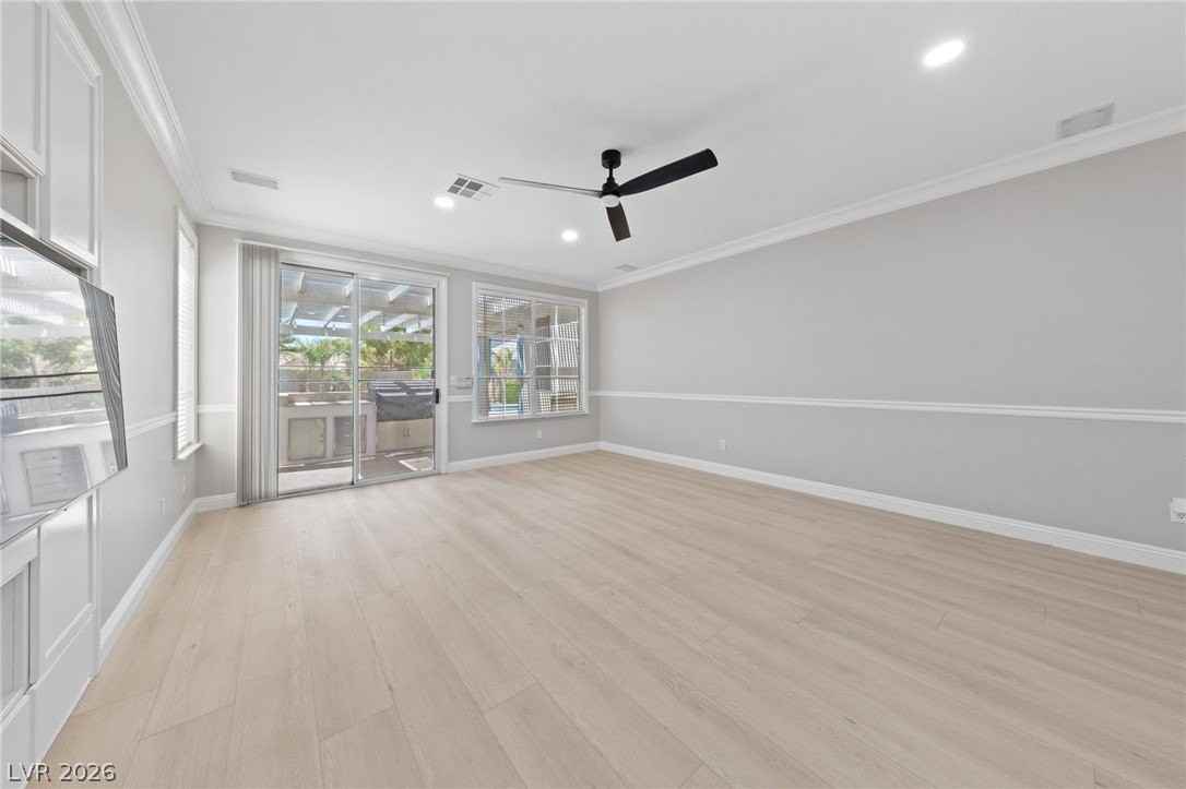2601 Bahama Point Ave - Photo 5 of 32