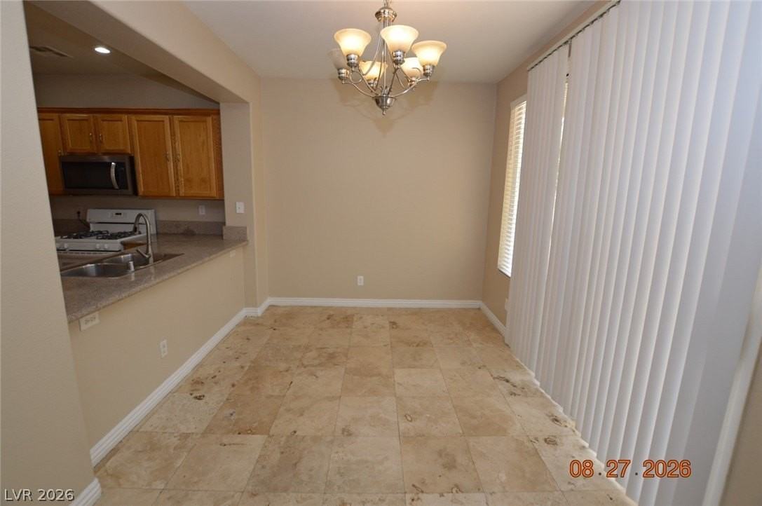 4634 Viareggio Ct - Photo 7 of 19