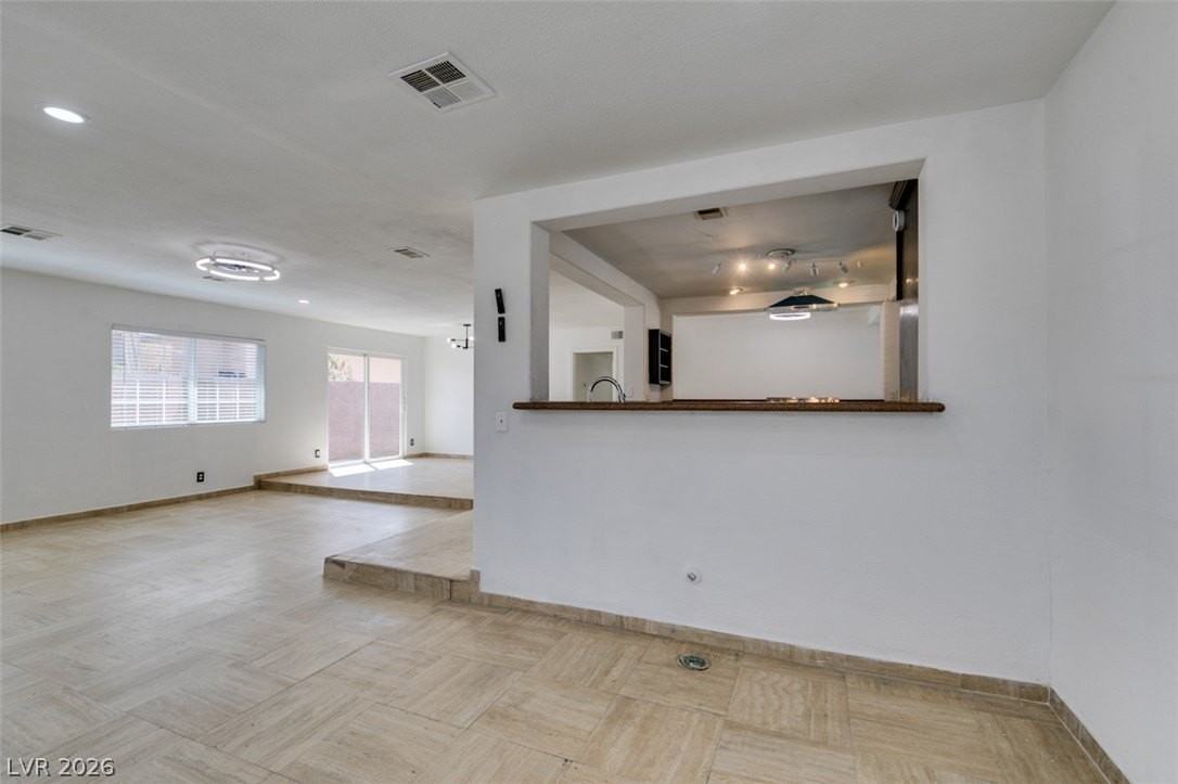 3713 San Joaquin Ave - Photo 4 of 50