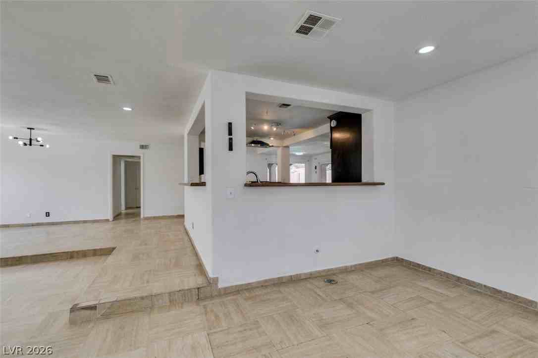 3713 San Joaquin Ave - Photo 6 of 50