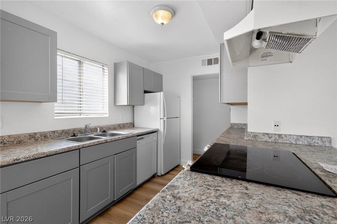 5125 Golden Ln #A - Photo 4 of 18
