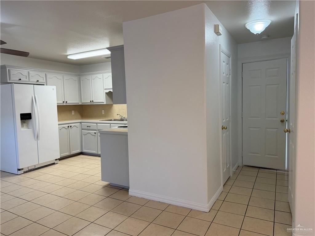 620 Robin Ave #4 - Photo 5 of 25