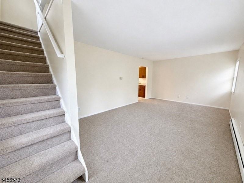 58 Nestor St - Photo 4 of 12