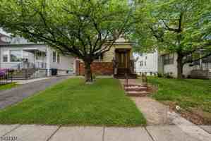 featured image of 86 Curie Ave #2