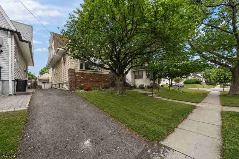 86 Curie Ave #2 - Photo 2 of 30