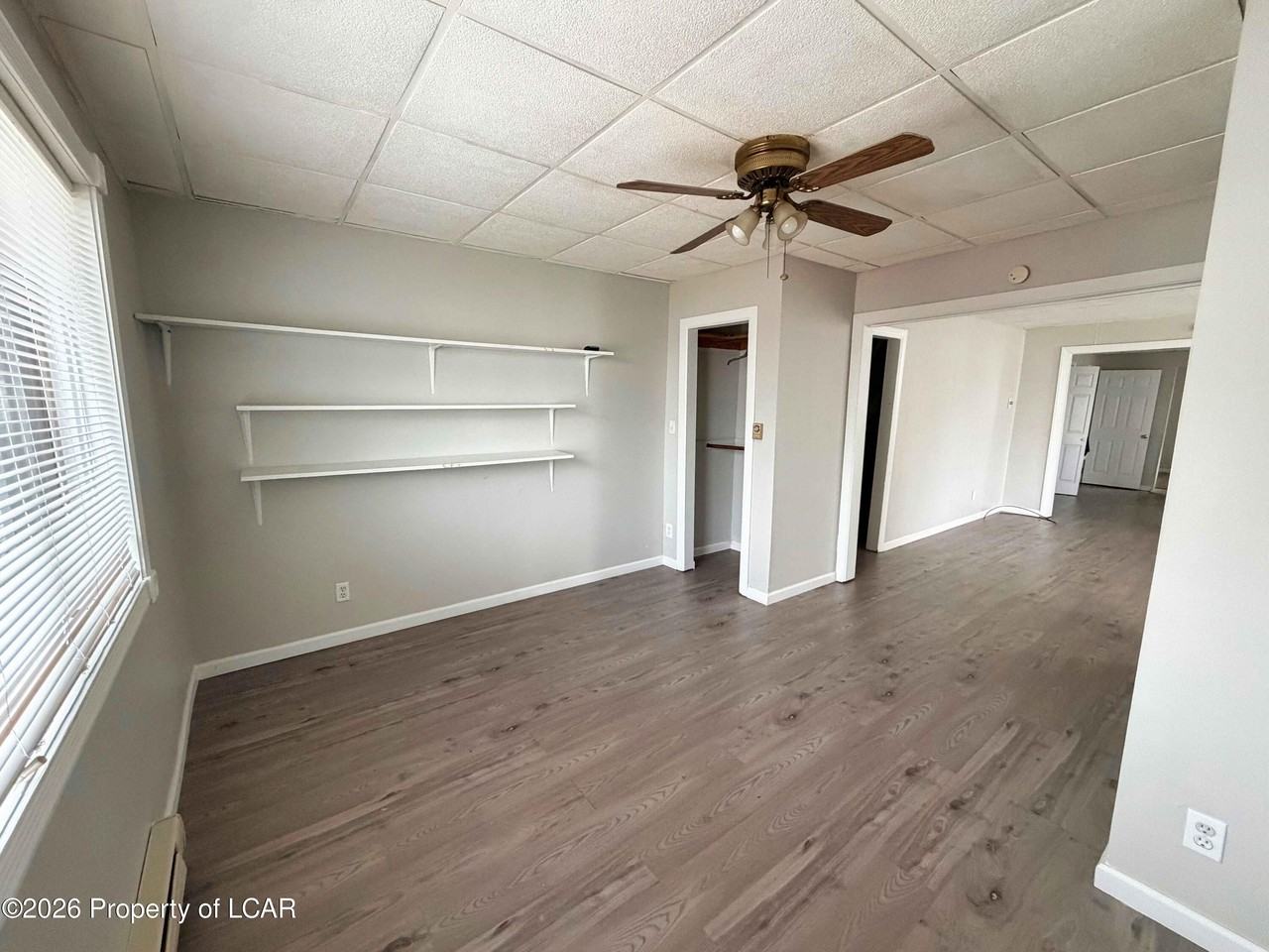 330 N Sumner Ave - Photo 6 of 28